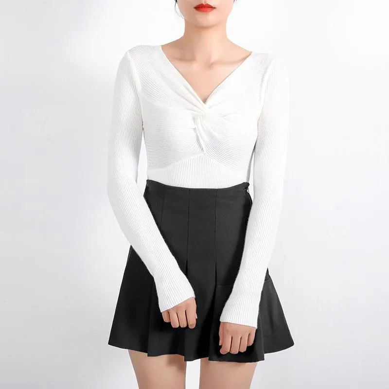 chic Vintage Hong Kong V-Neck Cross Sweater Women Sexy Feminine Matching Outerwear