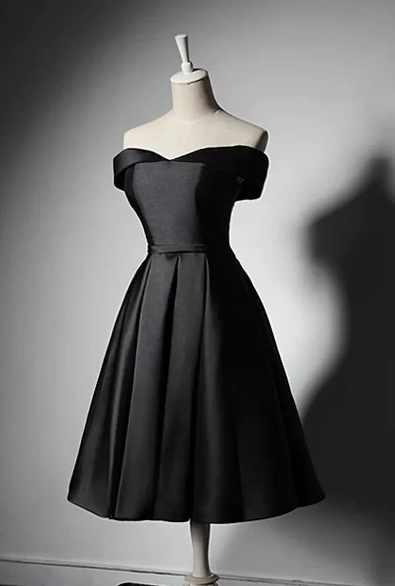 Sweetheart sexy knee length little black modern chic party dress